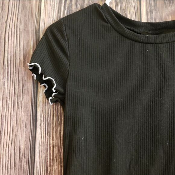 3 for $25 Polly & Esther Top - Picture 4 of 9